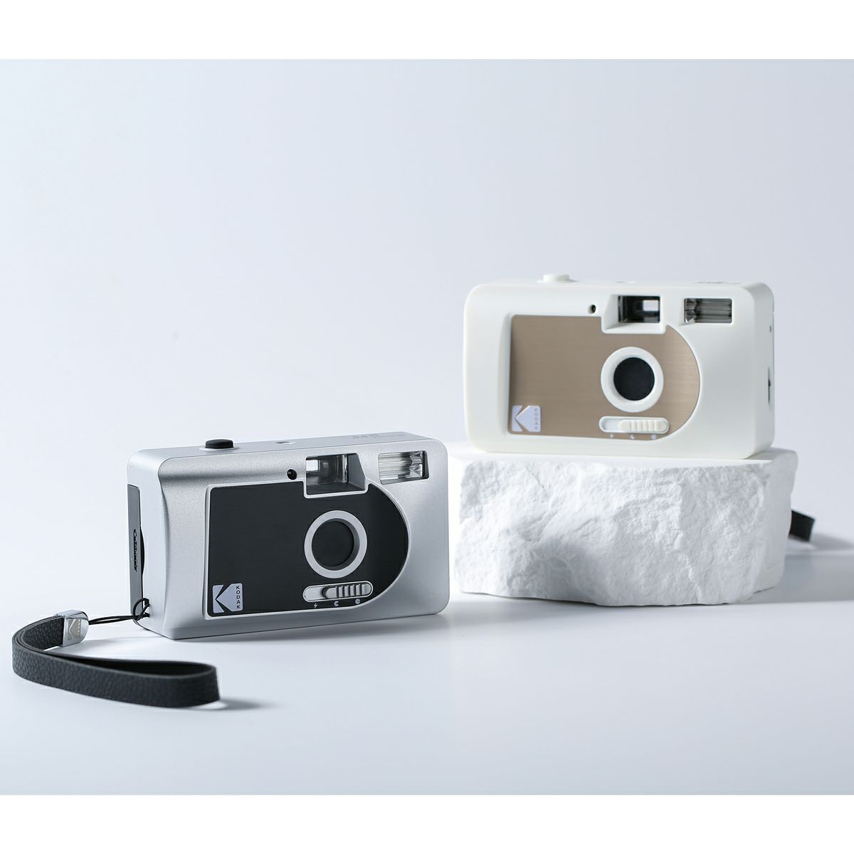 KODAK S88 フィルムカメラ ホワイト＆ゴールド | アサヌマネットショップ